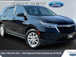 Used 2023 Chevrolet Equinox LS w/ LS Convenience Package image 1