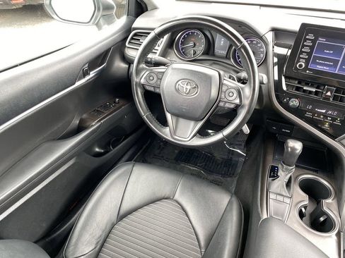 Used 2023 Toyota Camry SE FWD image 15