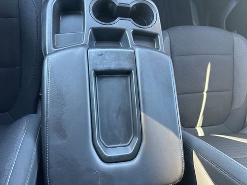 Used 2020 Chevrolet Silverado 1500 LT w/ All-Star Edition image 8