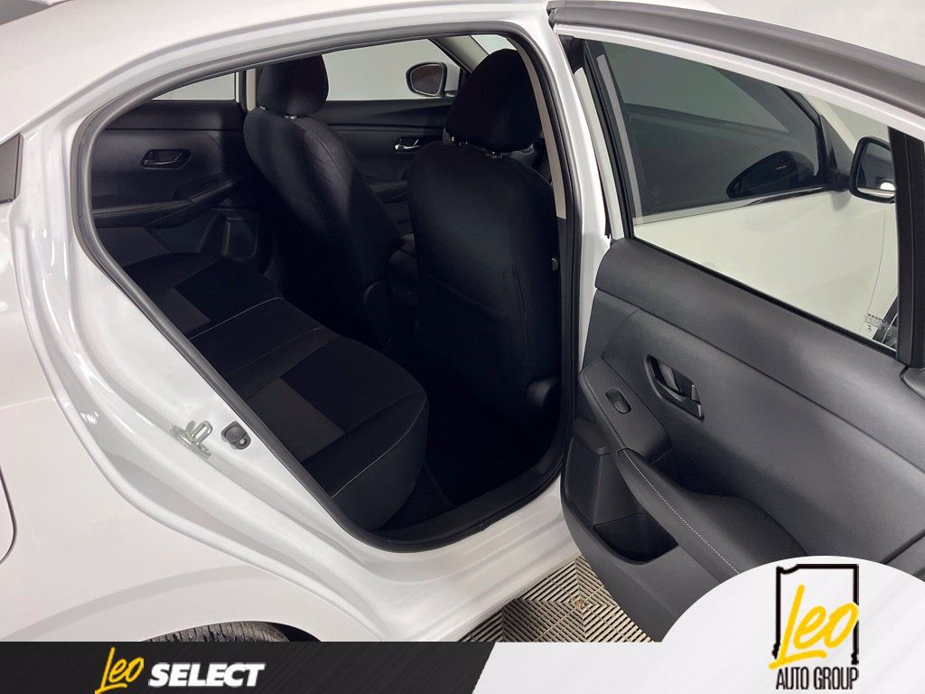Used 2025 Nissan Sentra SV w/ All-Weather Package FWD image 12
