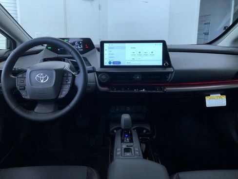 New 2026 Toyota Prius Plug-In Hybrid FWD image 15