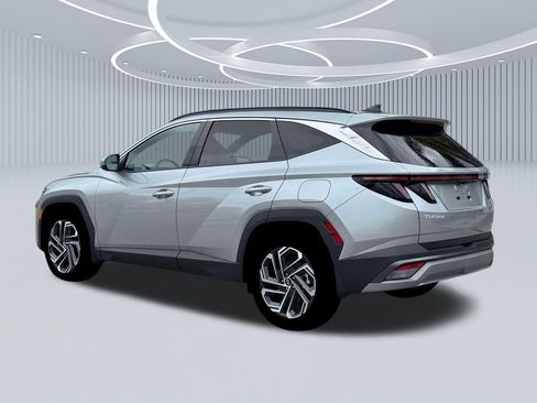 New 2026 Hyundai Tucson Limited FWD image 4