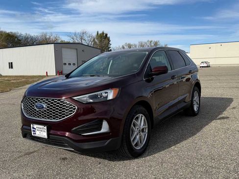 Used 2023 Ford Edge SEL image 1
