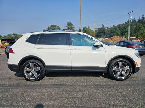 Used 2021 Volkswagen Tiguan SEL w/ 3rd Row Seat Package AWD/4WD image 2