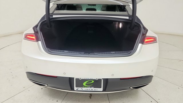 Used 2018 Lincoln MKZ Reserve w/ Technology Package FWD image 31