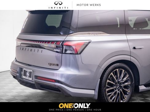 New 2026 INFINITI QX80 Autograph w/ Premium Cargo Package AWD/4WD image 38