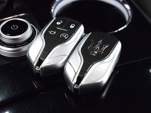 Certified 2022 Maserati Ghibli Modena Q4 image 39