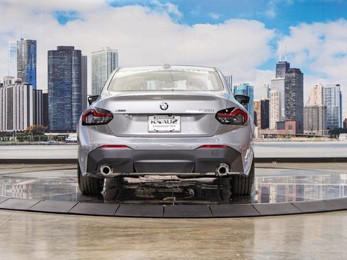 Used 2025 BMW 230i xDrive 230i xDrive w/ Premium Package image 11