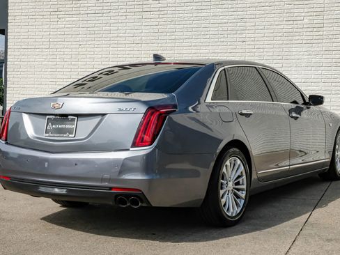 Used 2018 Cadillac CT6 Luxury image 8