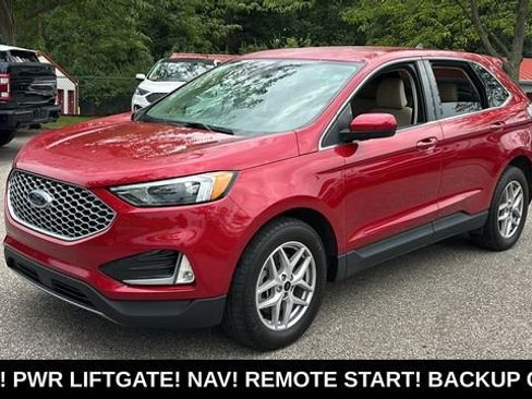 Used 2023 Ford Edge SEL w/ Convenience Package AWD/4WD image 3