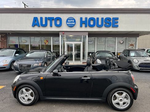 Used 2010 MINI Cooper Convertible FWD image 10