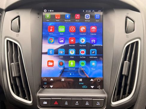 Used 2016 Ford Focus SE FWD image 23