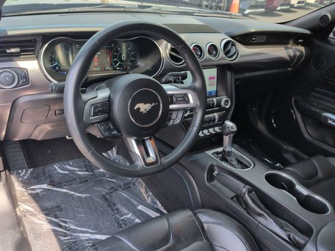 Used 2020 Ford Mustang GT Premium w/ GT Performance Package RWD image 16