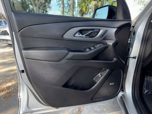 Used 2019 Chevrolet Traverse Premier w/ LPO, Blackout Package image 15