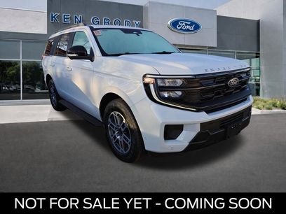 Used 2025 Ford Expedition Active