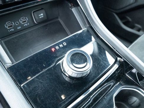 Certified 2023 Jeep Grand Cherokee L Laredo image 19