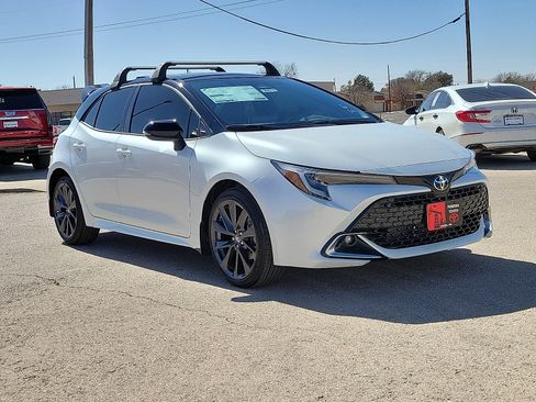 New 2026 Toyota Corolla XSE image 6