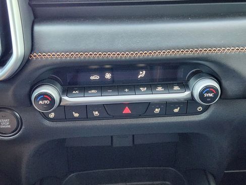 Used 2025 MAZDA CX-50 AWD 2.5 Turbo w/ Cargo Package image 18