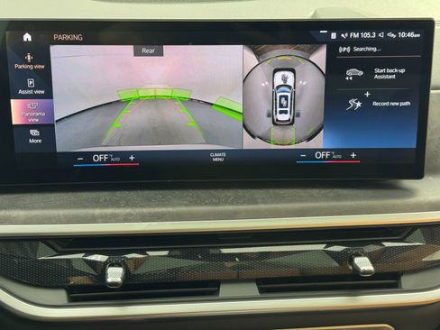 Used 2023 BMW X7 xDrive40i w/ Premium Package image 30