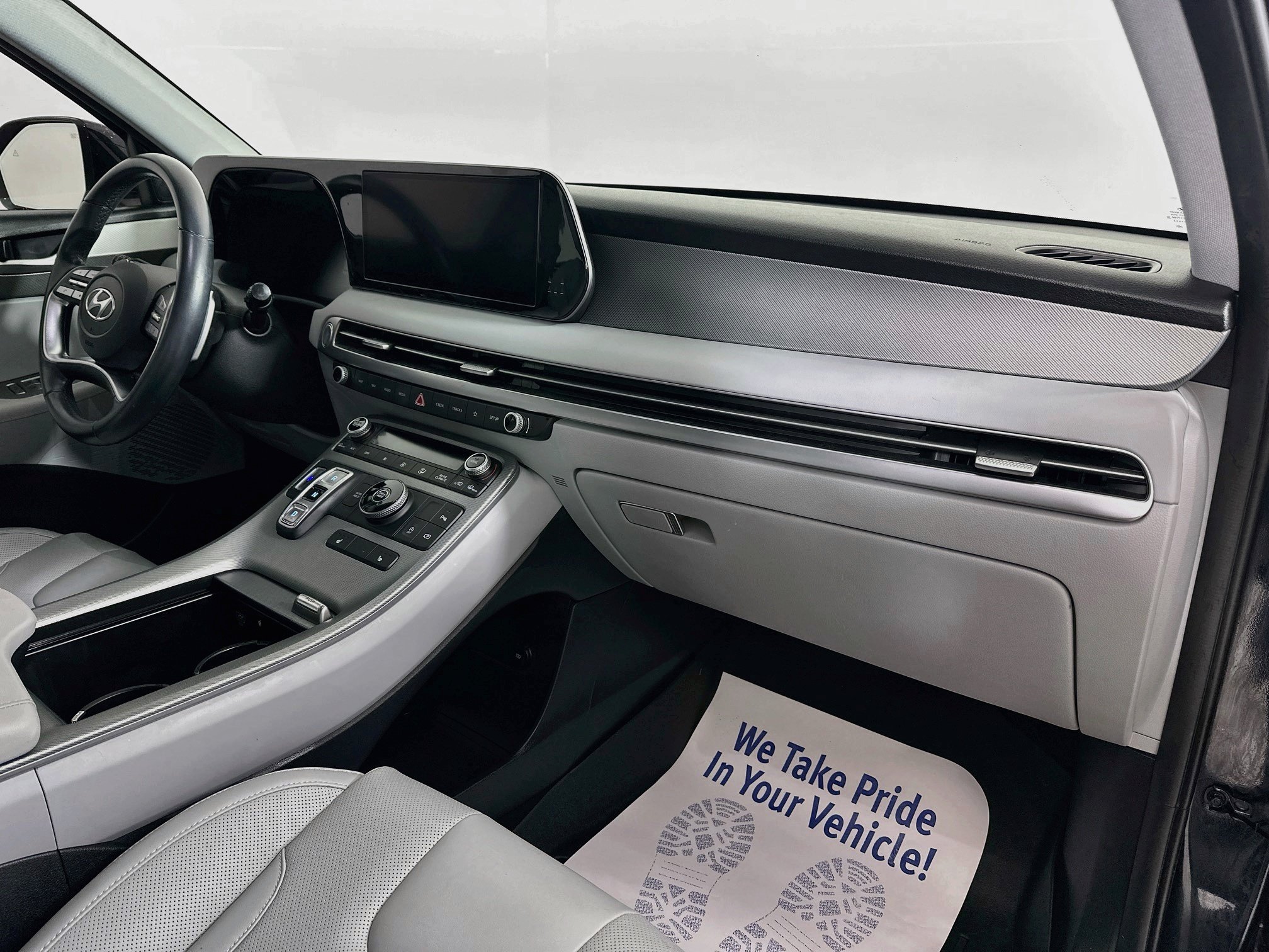 Used 2023 Hyundai Palisade SEL FWD image 27