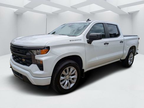 Used 2022 Chevrolet Silverado 1500 Custom RWD image 7