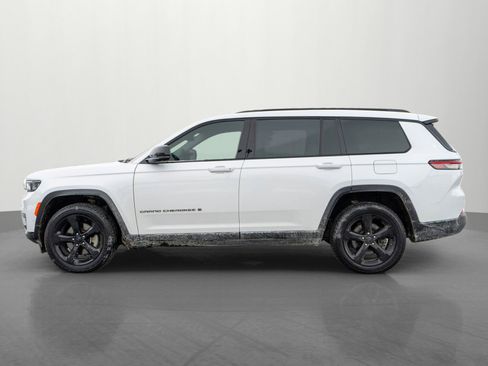 Used 2023 Jeep Grand Cherokee L Limited w/ Luxury Tech Group II image 4