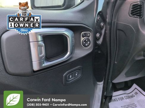 Used 2023 Jeep Wrangler Unlimited w/ Cold Weather Group AWD/4WD image 11