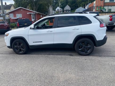 Used 2020 Jeep Cherokee Latitude Plus AWD/4WD image 8