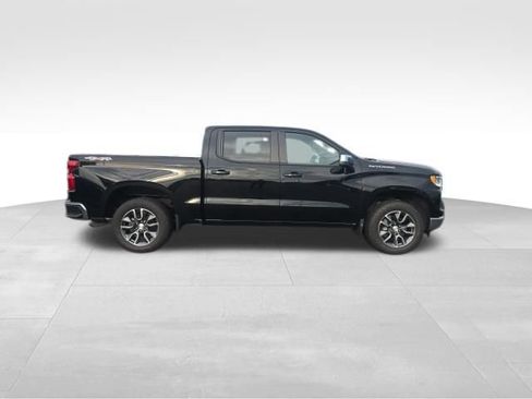 Certified 2024 Chevrolet Silverado 1500 LT AWD/4WD image 11