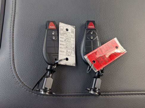 Used 2017 RAM 1500 Tradesman w/ Power & Remote Entry Group image 30