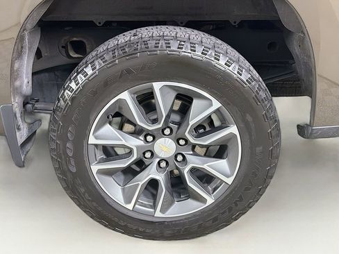 Used 2023 Chevrolet Silverado 1500 LT image 29