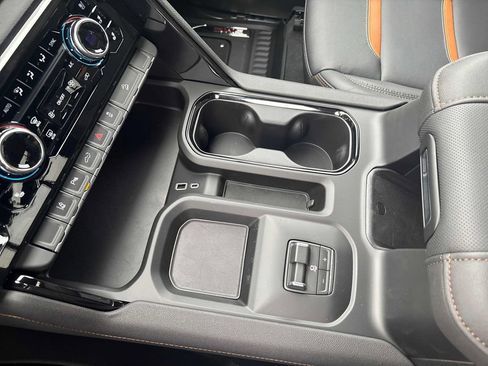 New 2026 GMC Sierra 2500 AT4 w/ Technology Package image 32