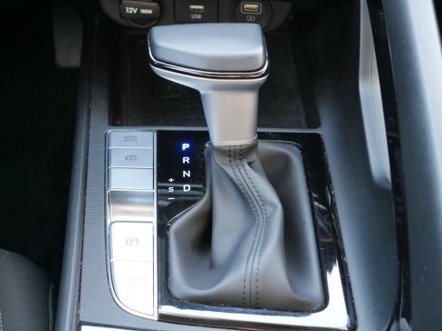 Used 2023 Hyundai Elantra SEL w/ Convenience Package image 22