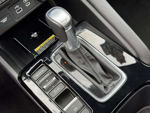 Certified 2024 Acura Integra A-Spec FWD image 31