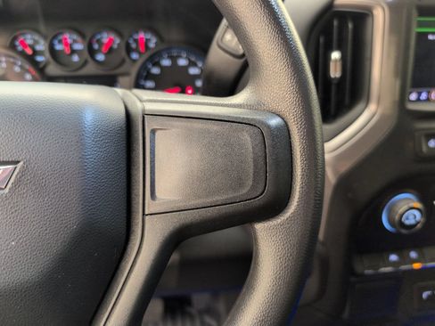 Used 2025 Chevrolet Silverado 1500 W/T w/ WT Value Package RWD image 38
