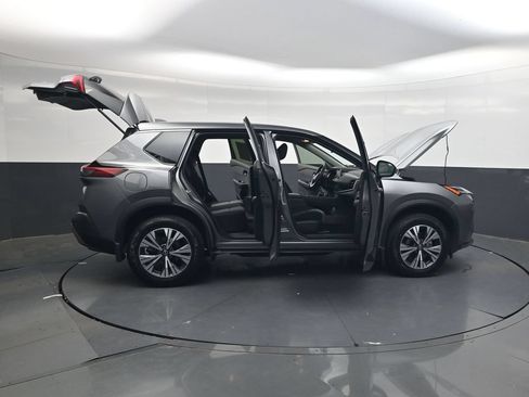 Certified 2023 Nissan Rogue SV FWD image 42