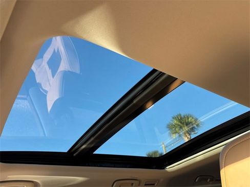 New 2026 INFINITI QX80 Luxe w/ Cargo Package image 12