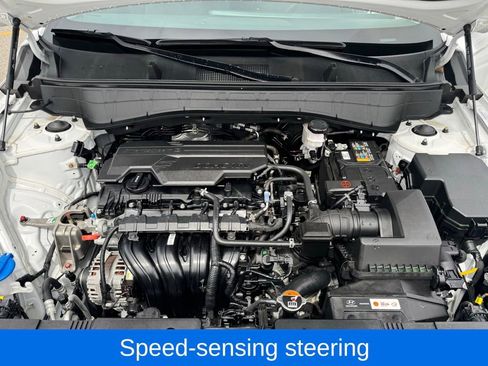 Used 2024 Hyundai Kona SEL AWD/4WD image 11