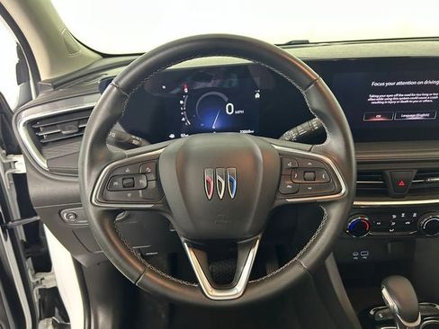 Used 2024 Buick Encore GX Preferred FWD image 14