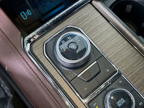 Used 2023 Ford Expedition Limited image 35