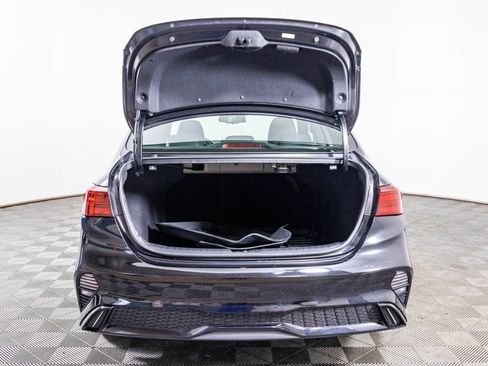 Used 2024 Kia Forte GT-Line w/ GT-Line Premium Package FWD image 39