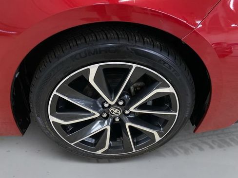 Used 2020 Toyota Corolla SE FWD image 16