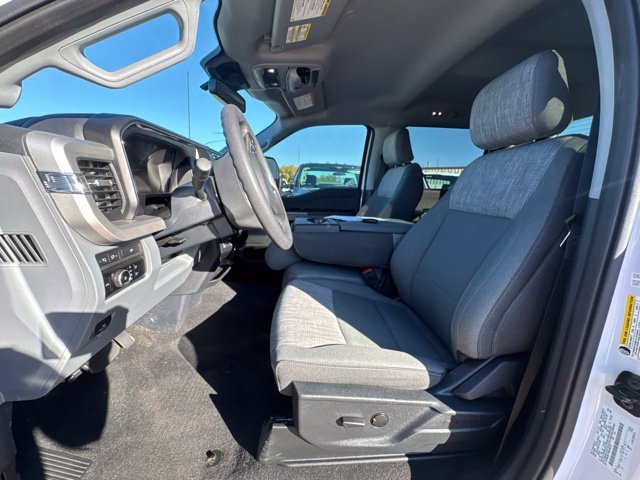 Used 2024 Ford F250 XLT w/ XLT Premium Package AWD/4WD image 2