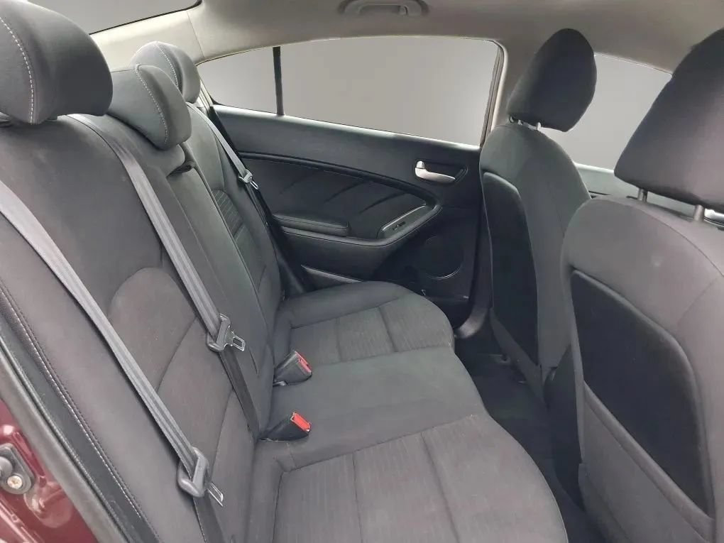 Used 2018 Kia Forte LX w/ LX Popular Package FWD image 38