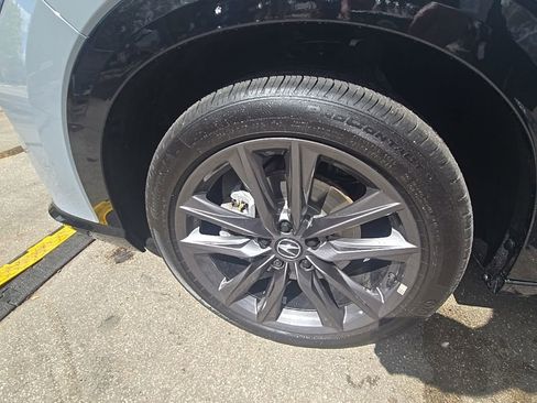 Used 2025 Acura ADX A-Spec image 9