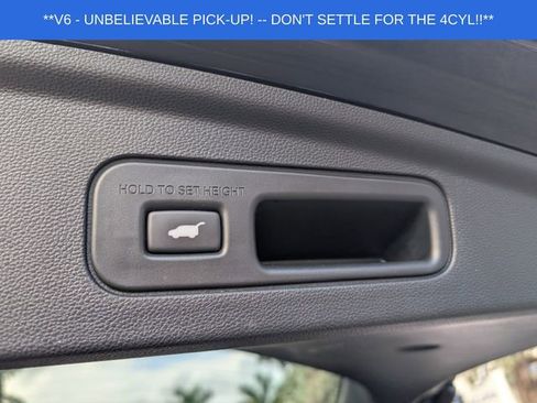 Used 2024 Acura MDX SH-AWD w/ Technology Package image 16