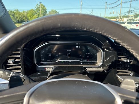 Used 2022 GMC Sierra 1500 SLT w/ SLT Premium Package image 20