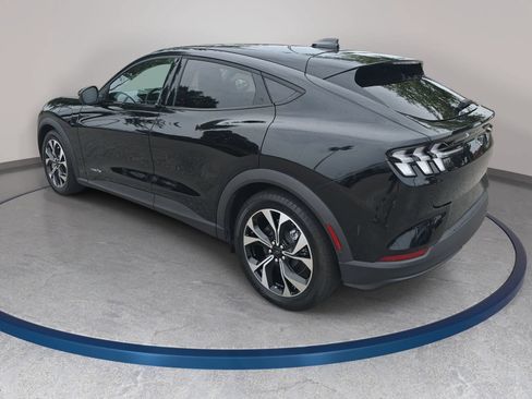 Used 2025 Ford Mustang Mach-E Select RWD image 7