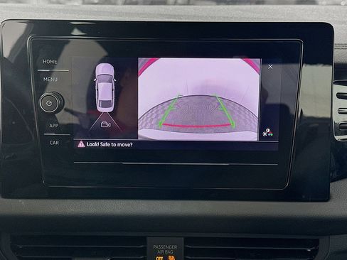 Used 2025 Volkswagen Jetta Sport image 22