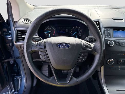 Used 2019 Ford Edge SE FWD image 11